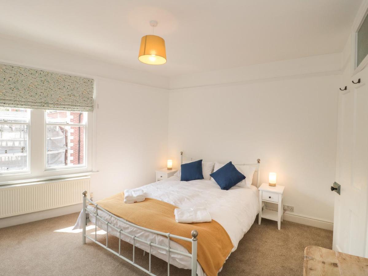 Bluebell Apartment Swanage Bagian luar foto